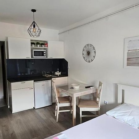 Apartment Vesna 诺维·维诺多尔斯基 外观 照片