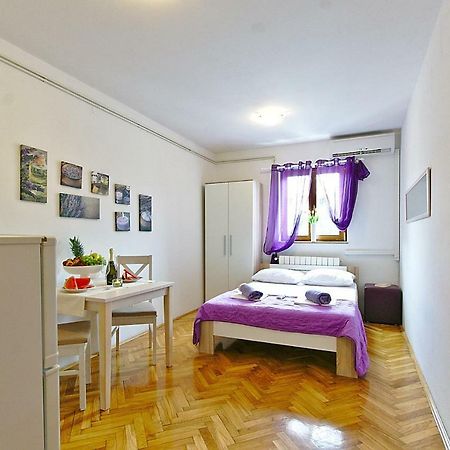 Apartment Vesna 诺维·维诺多尔斯基 外观 照片