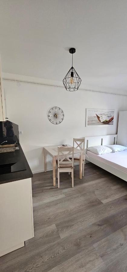 Apartment Vesna 诺维·维诺多尔斯基 外观 照片