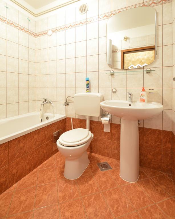 Apartment Vesna 诺维·维诺多尔斯基 客房 照片