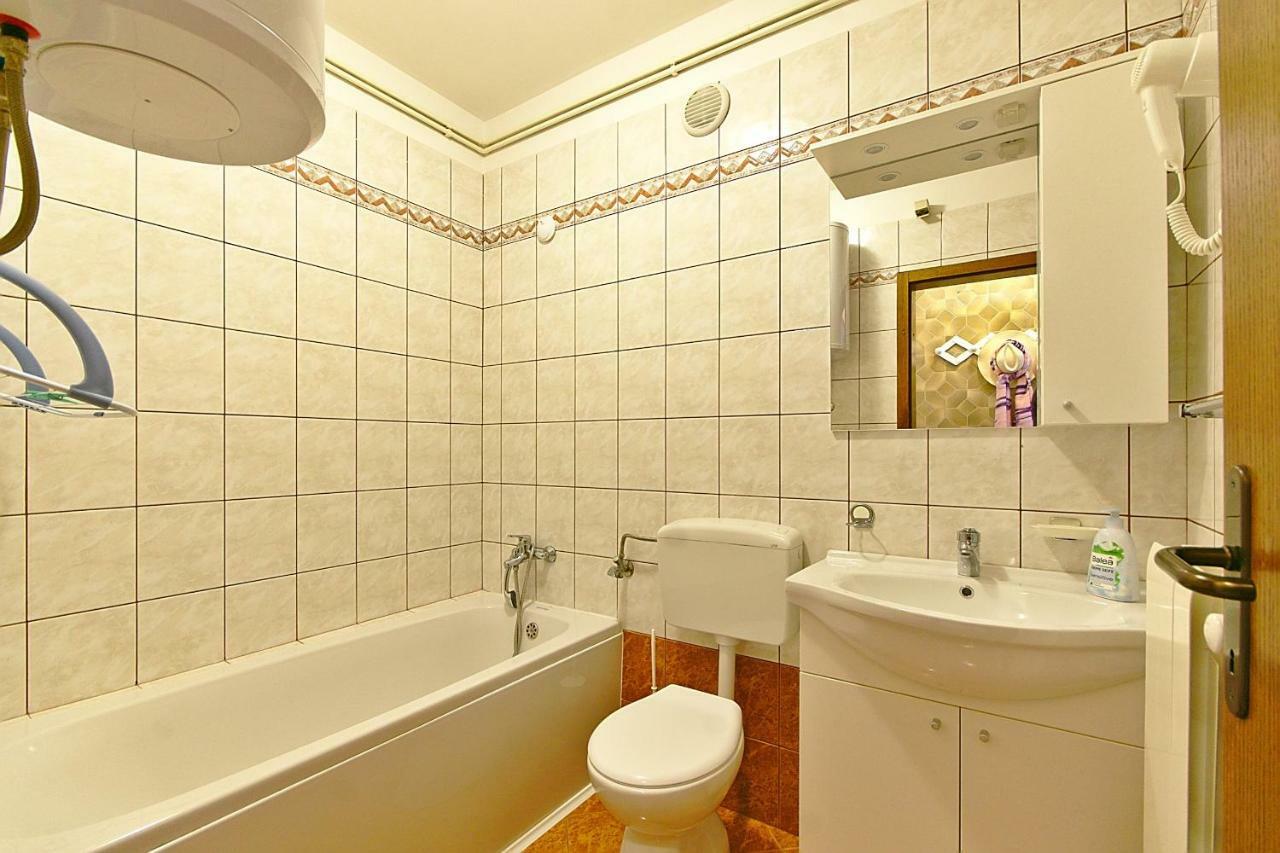 Apartment Vesna 诺维·维诺多尔斯基 外观 照片